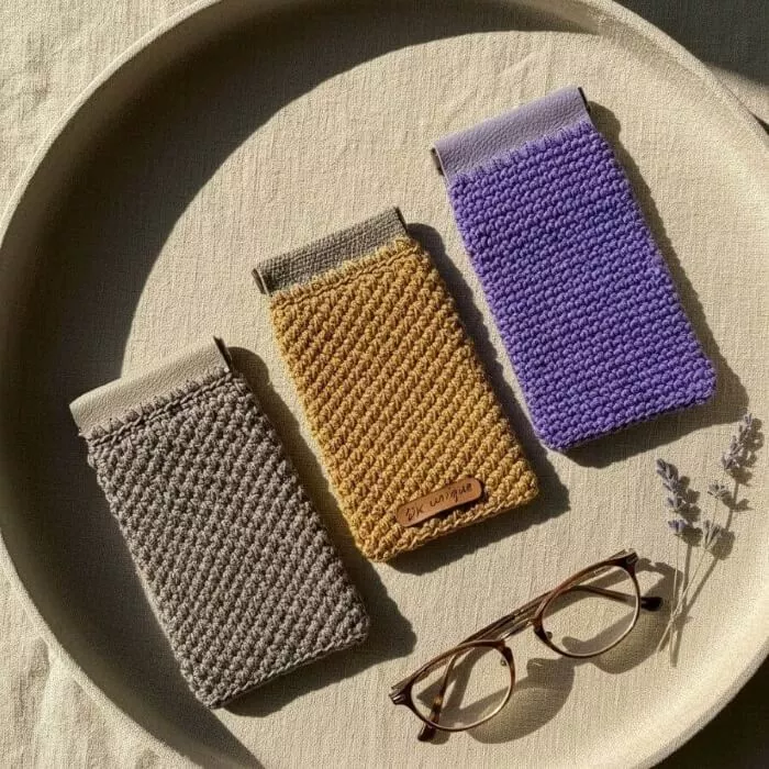 Πλεκτές θήκες κινητού και γυαλιών χειροποίητες DKUnique